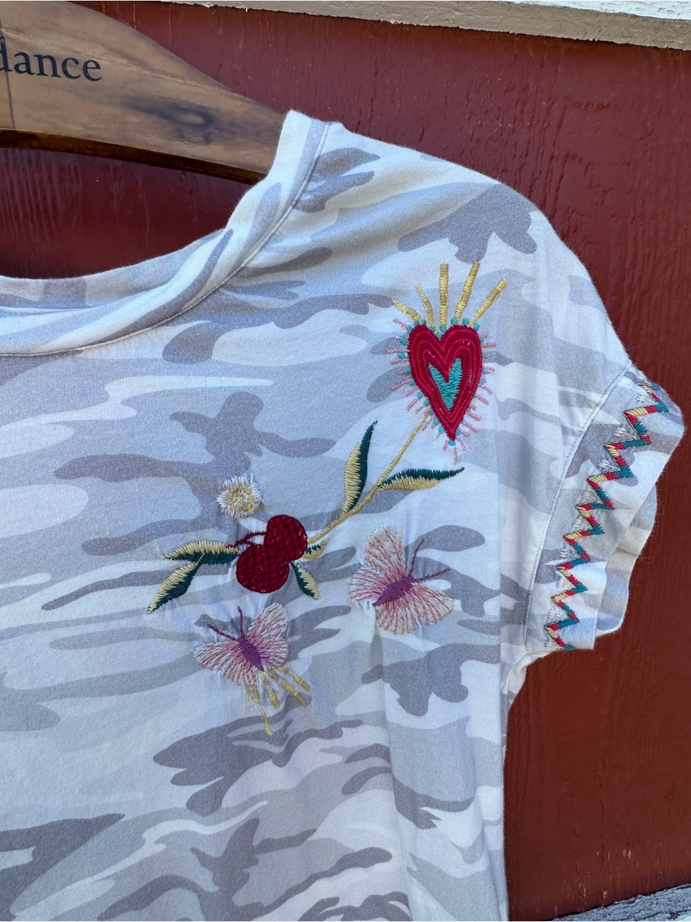 Johnny Was camo tee with embroidered pink and gold floral patch. XS, Runs large! - Picture 6 of 10